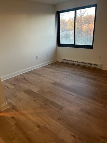 51 Melrose St Unit: 4D