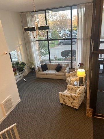 51 Melrose St Unit: 4D