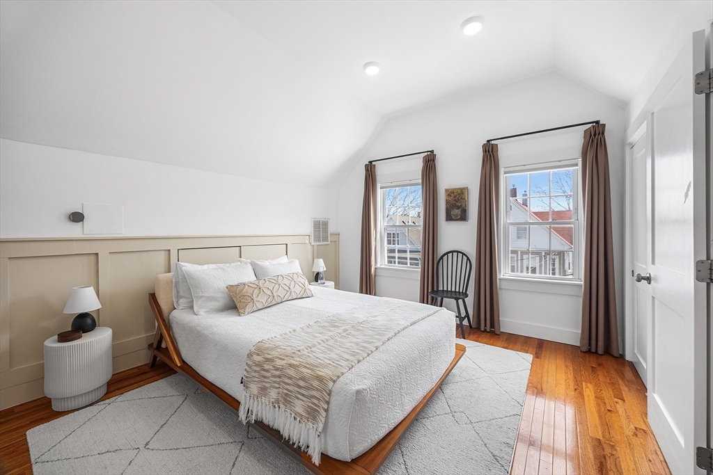 19 Conwell St # 2