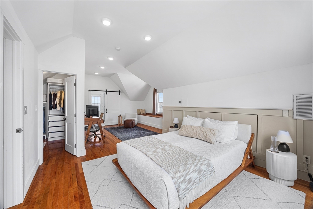 19 Conwell St # 2