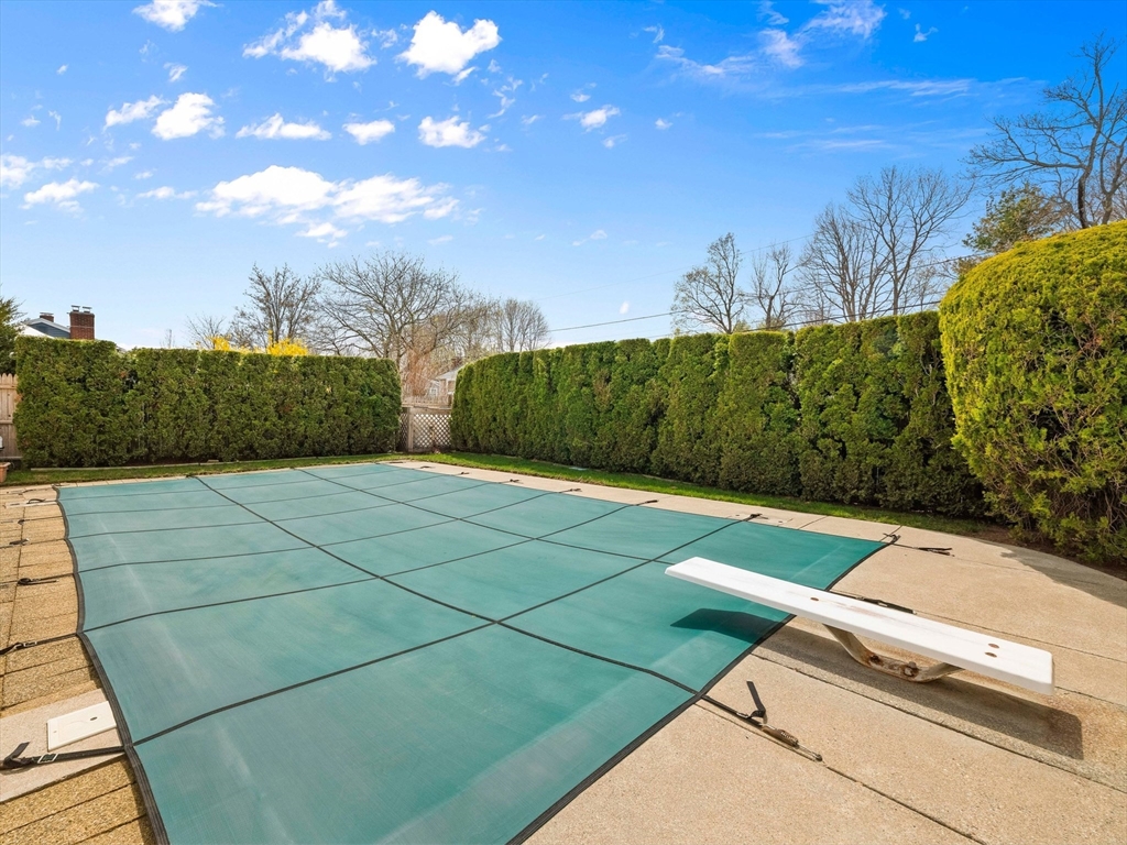 26 Millbrook Rd
