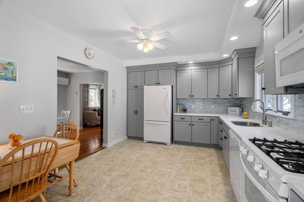 47 Alexander Ave
