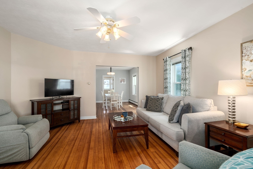 47 Alexander Ave