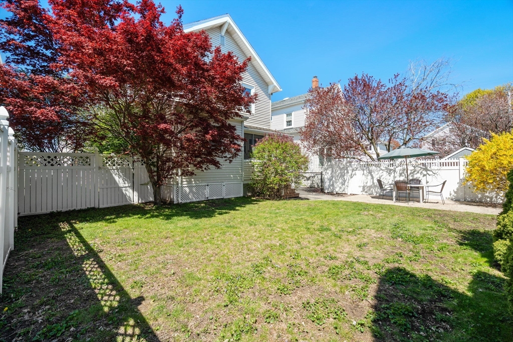 47 Alexander Ave