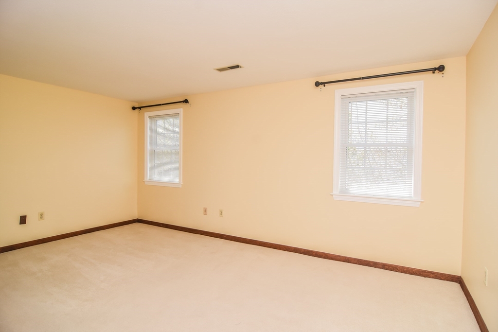 14 Kenneson Rd # A Unit: #A