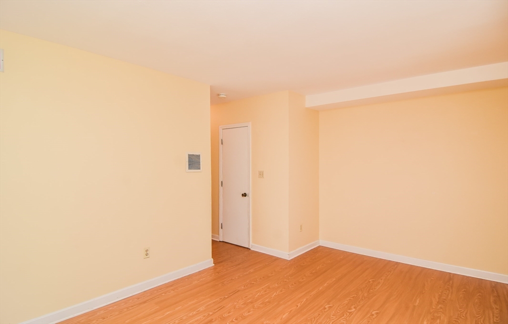 14 Kenneson Rd # A Unit: #A