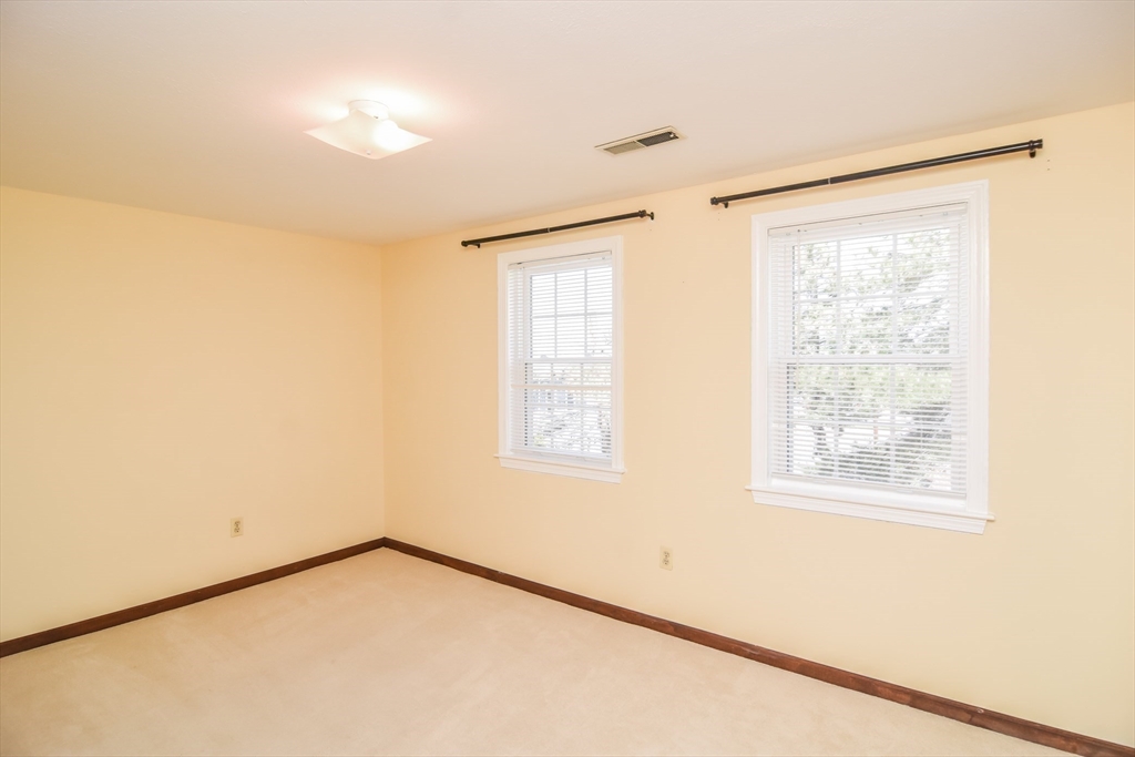 14 Kenneson Rd # A Unit: #A