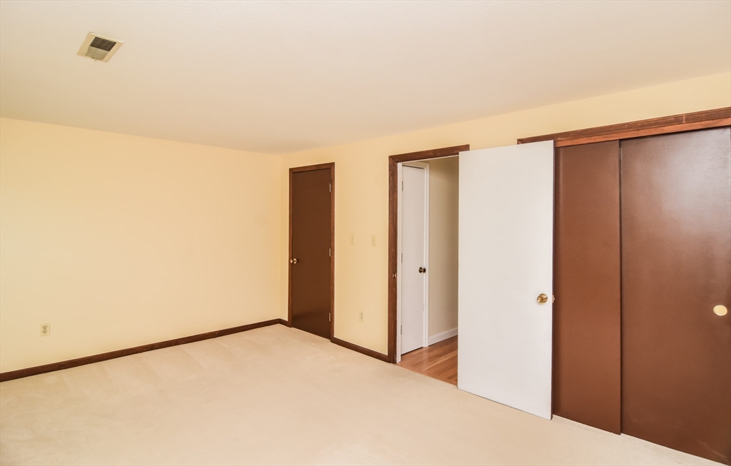 14 Kenneson Rd # A Unit: #A