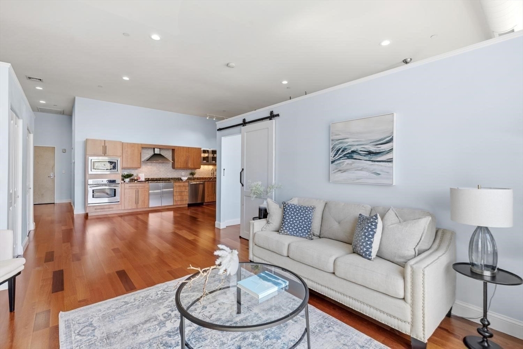 10 Ocean Ave. # 208