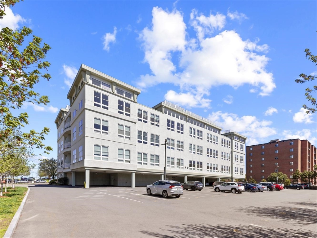 10 Ocean Ave. # 208