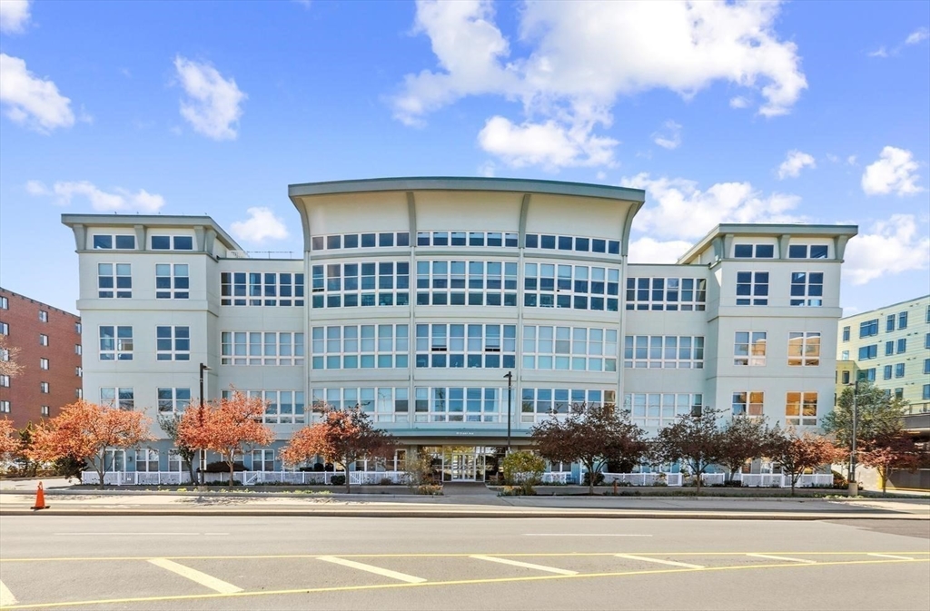 10 Ocean Ave. # 208