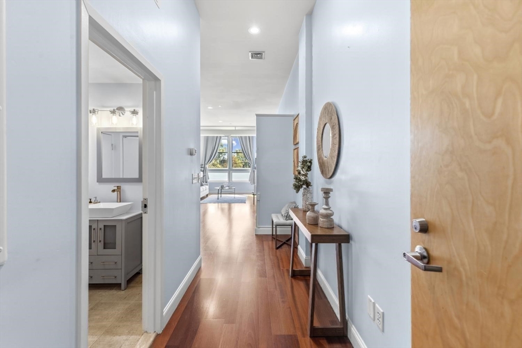 10 Ocean Ave. # 208