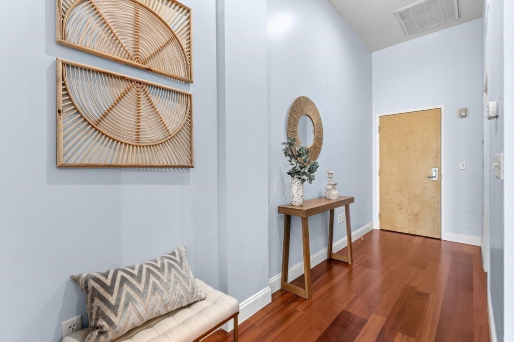 10 Ocean Ave. # 208