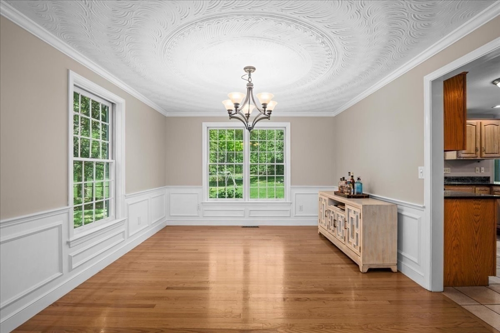 6 Teresa Cir