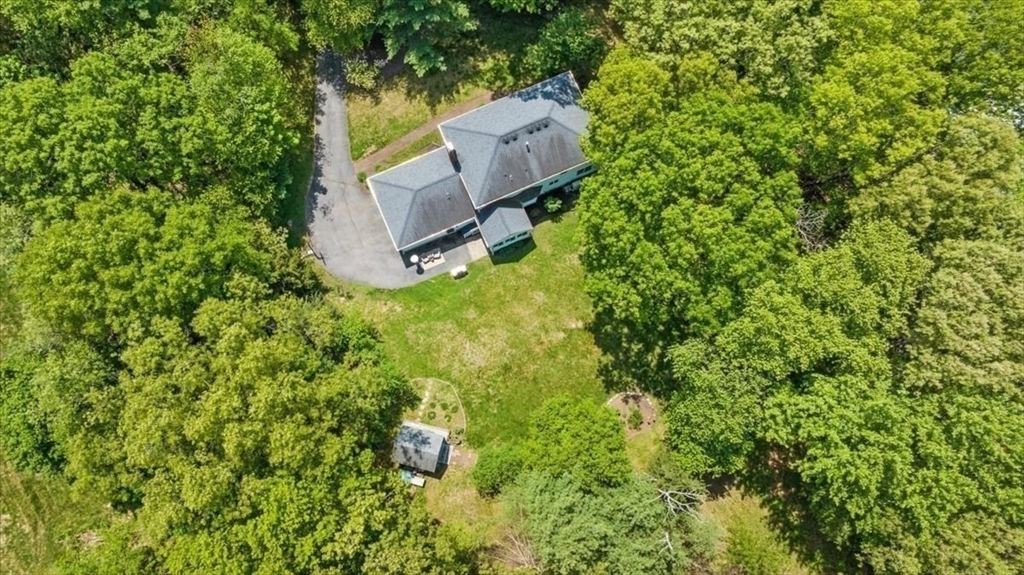 6 Teresa Cir