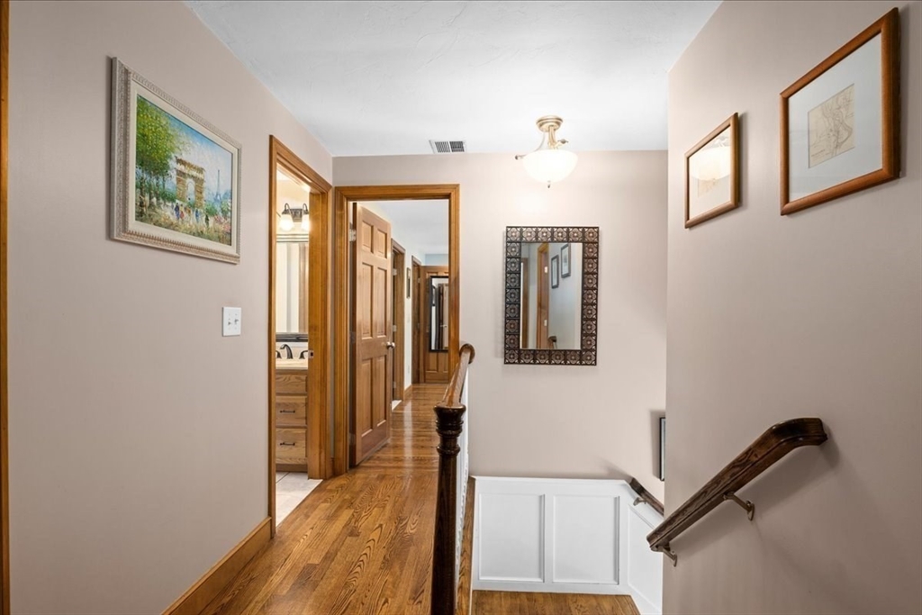6 Teresa Cir
