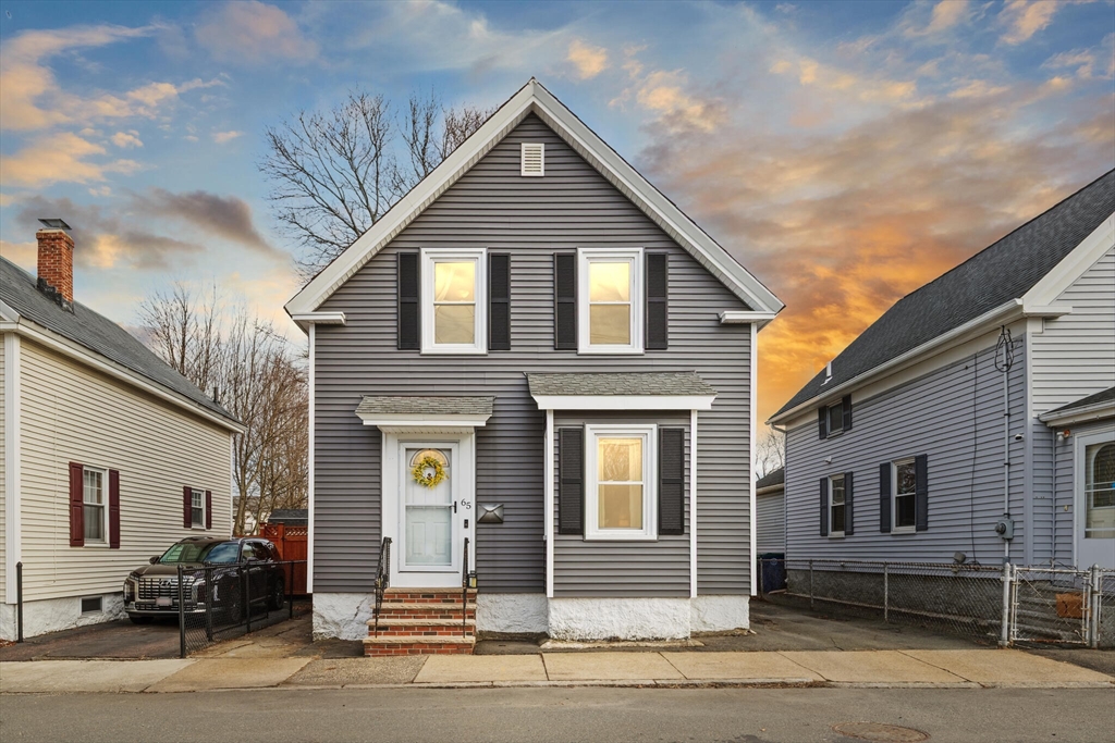 65 Ord St
