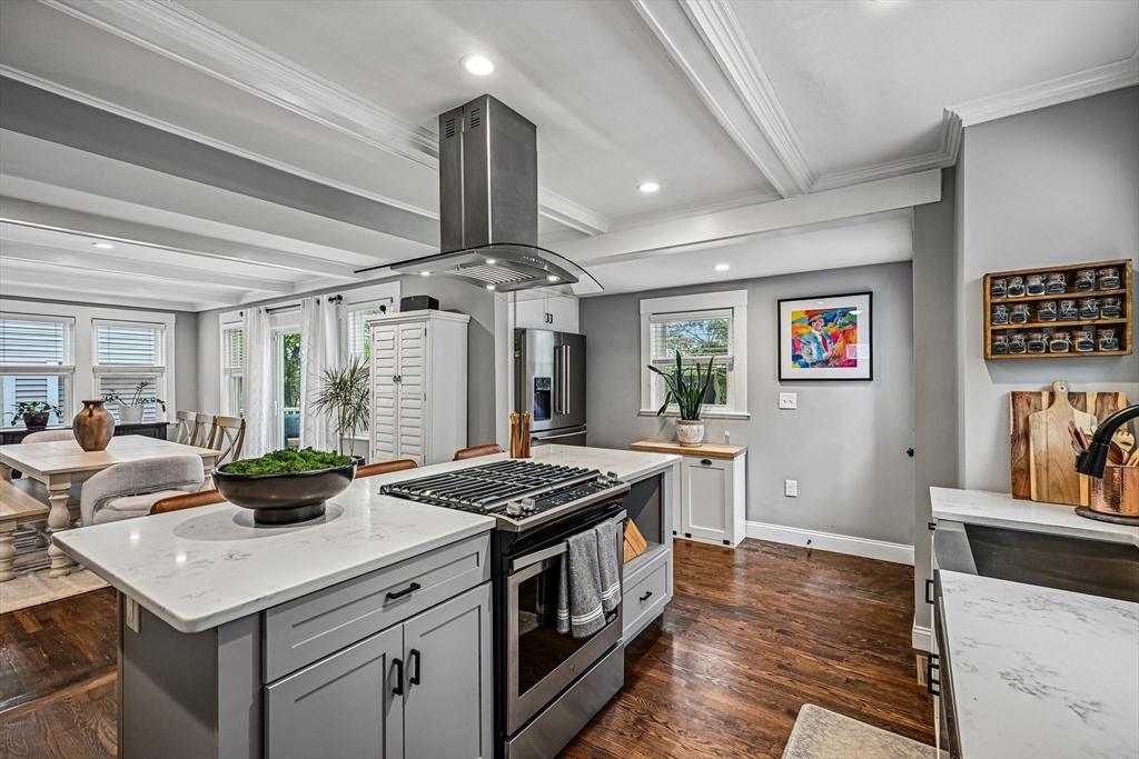 24 Fellsview Ave