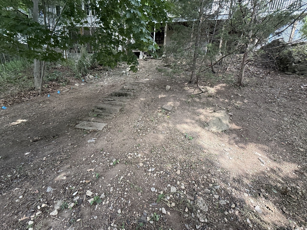 24 Fellsview Ave