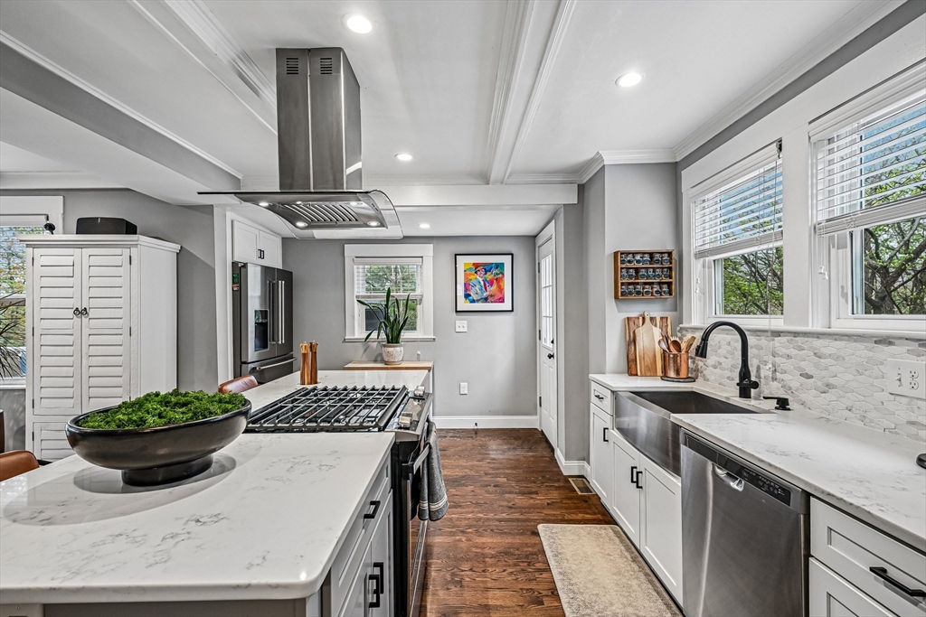 24 Fellsview Ave