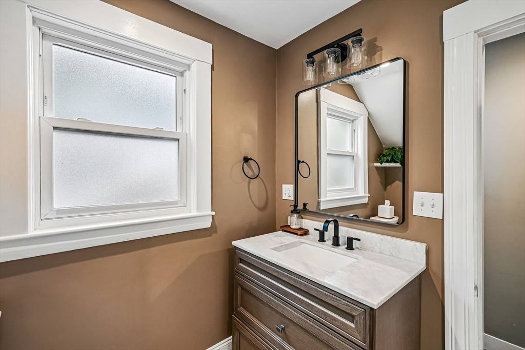 24 Fellsview Ave