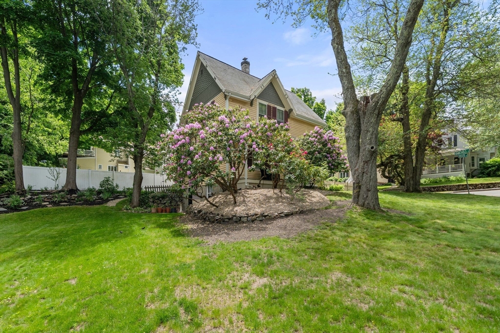 22 Eustis Ave