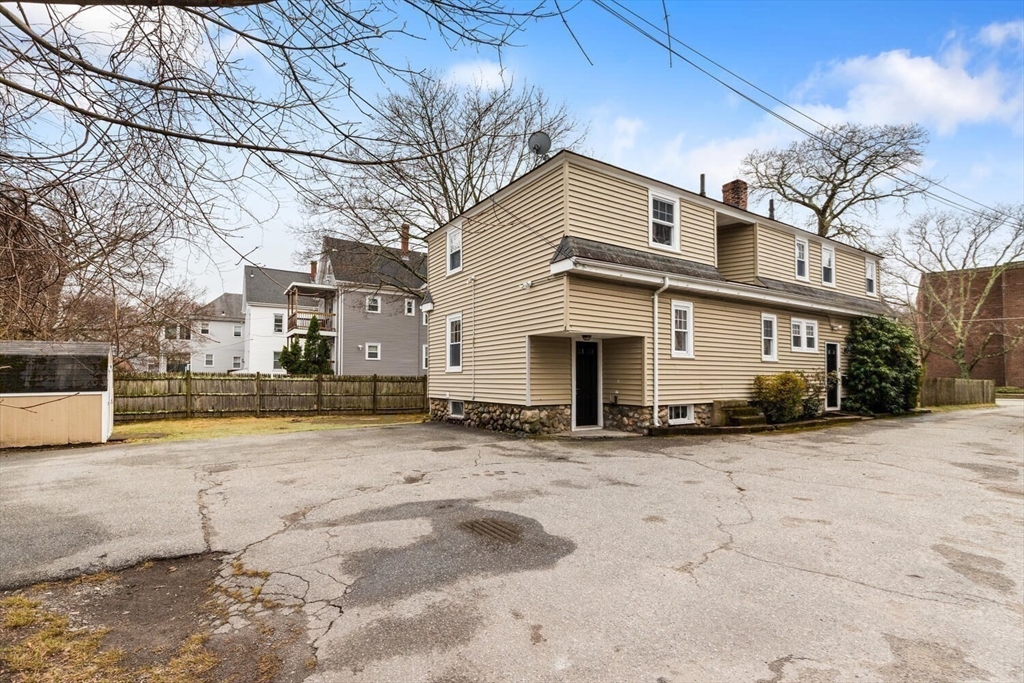 1088 Main Street # 1088