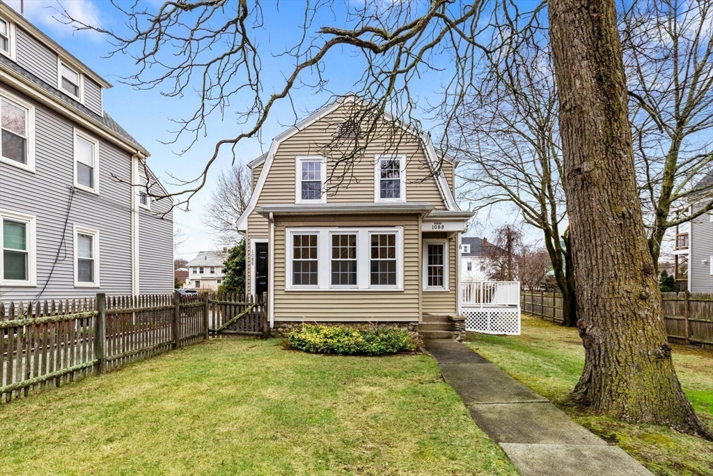 1088 Main Street # 1088