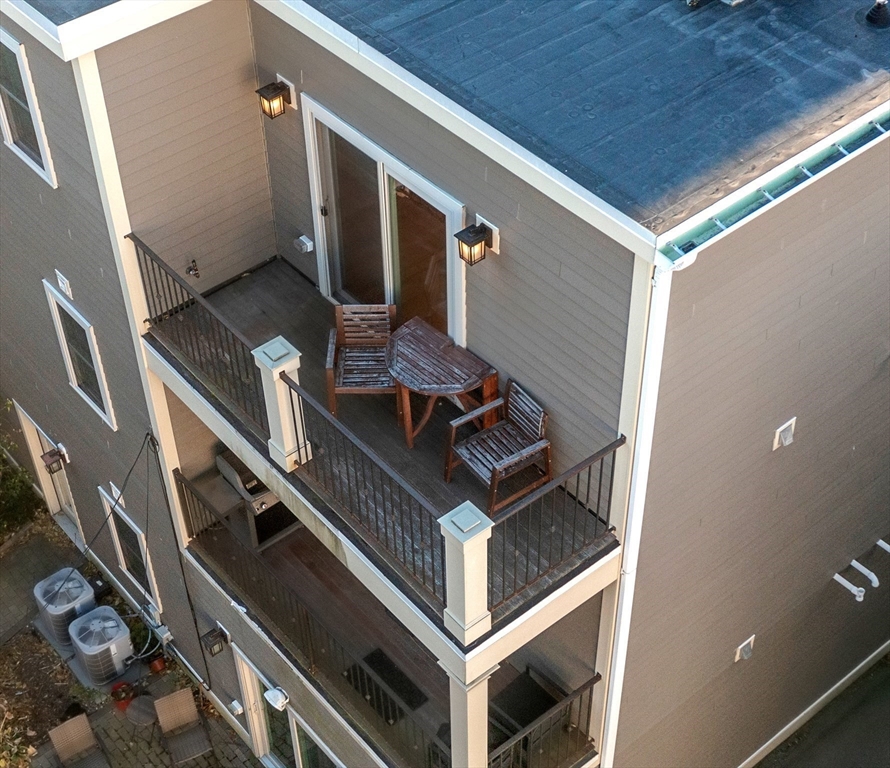 146 Athens St # 3