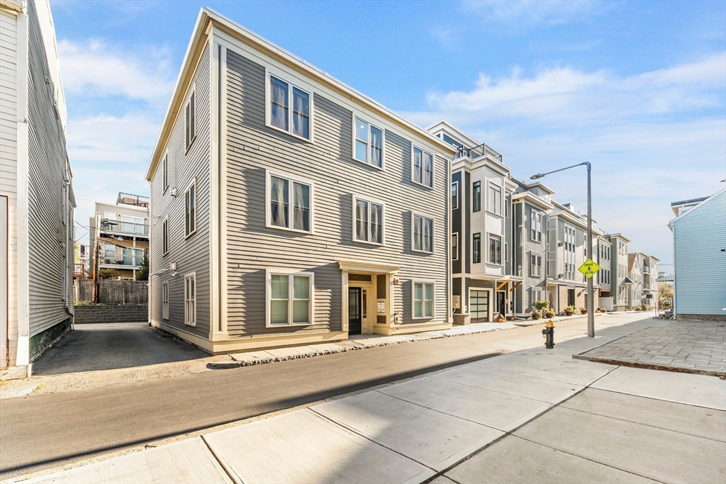 146 Athens St # 3