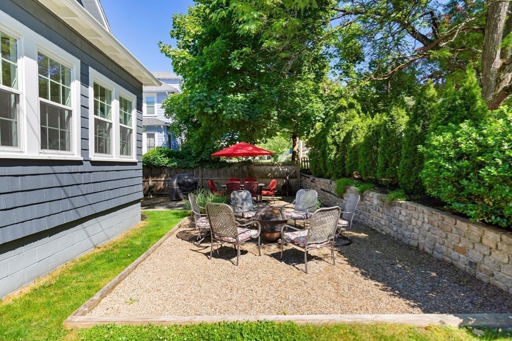 43 Trenton St