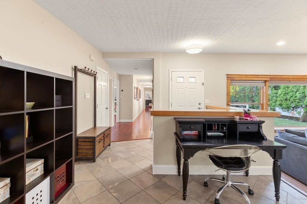 34 Oak St