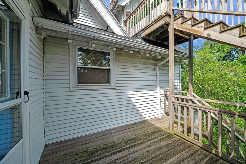 28 Columbus Ave # 4