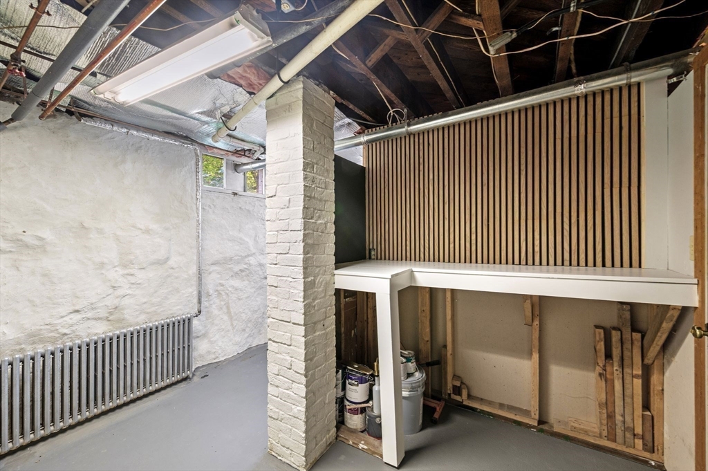 28 Columbus Ave # 4