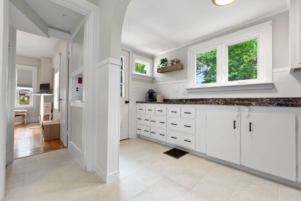 8 Porter Rd