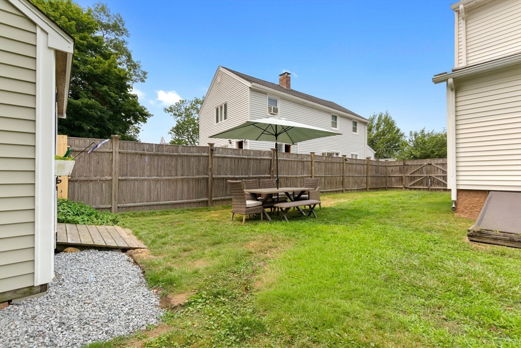 8 Porter Rd