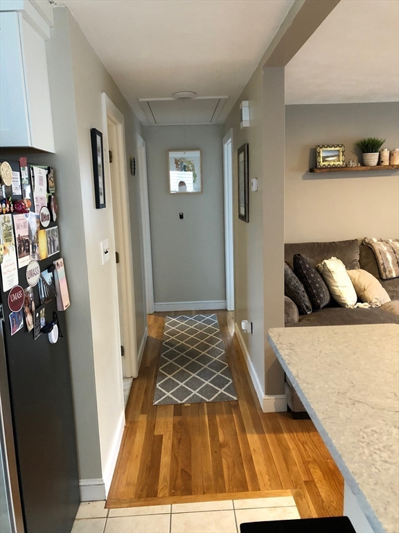 1044 Main St # 2