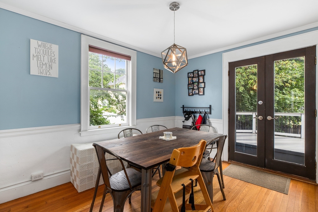 12 Baincroft Rd