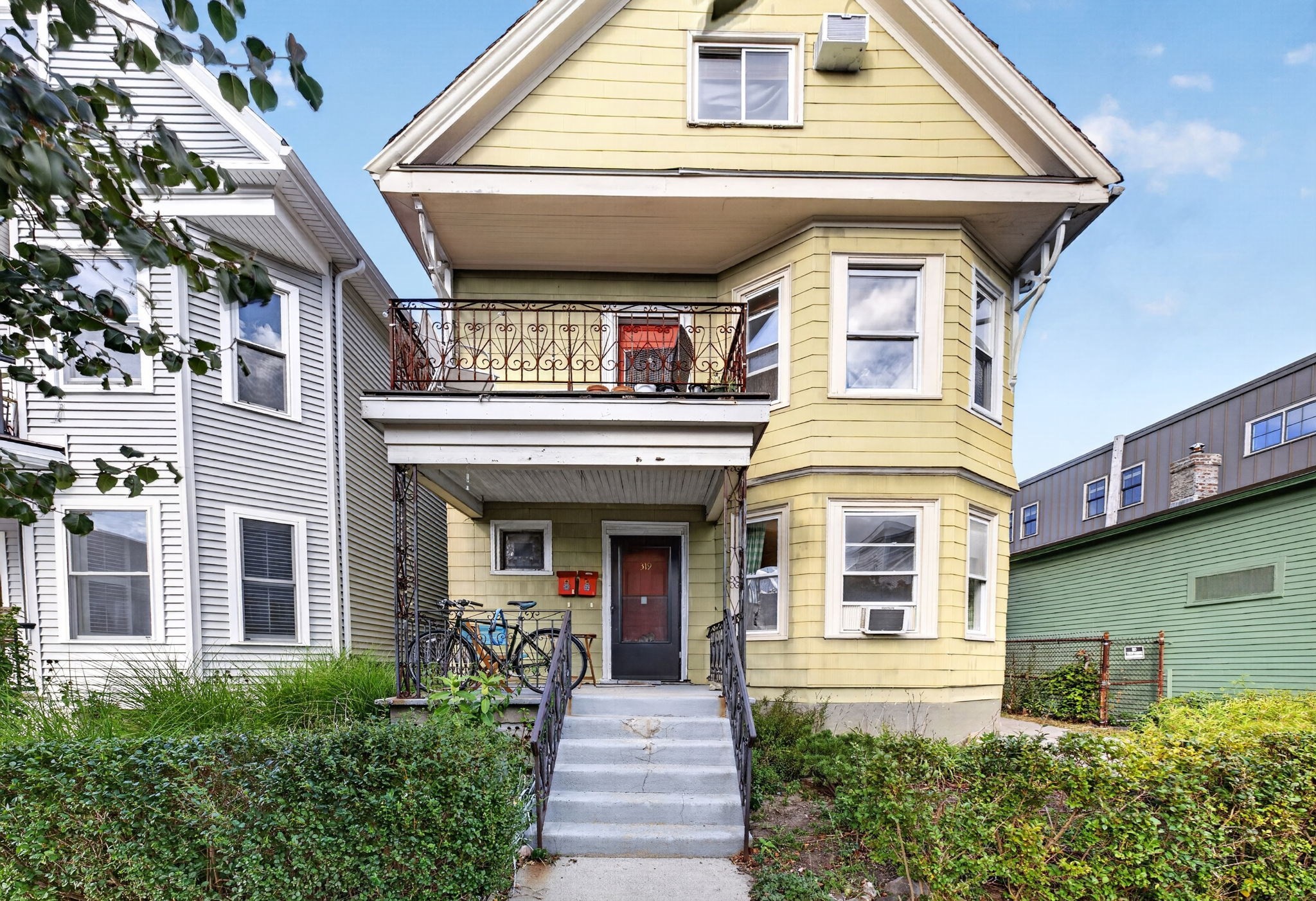 319 Highland Avenue # 1