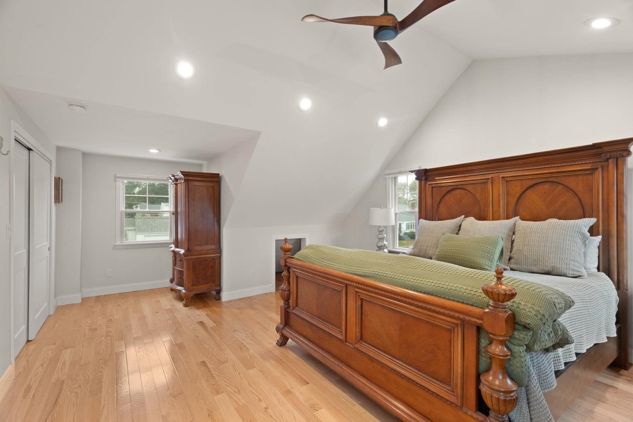 13 Rainbow Cir
