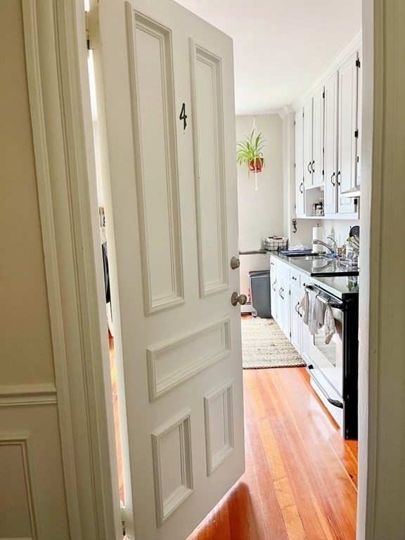 29 Topsfield Rd # 4