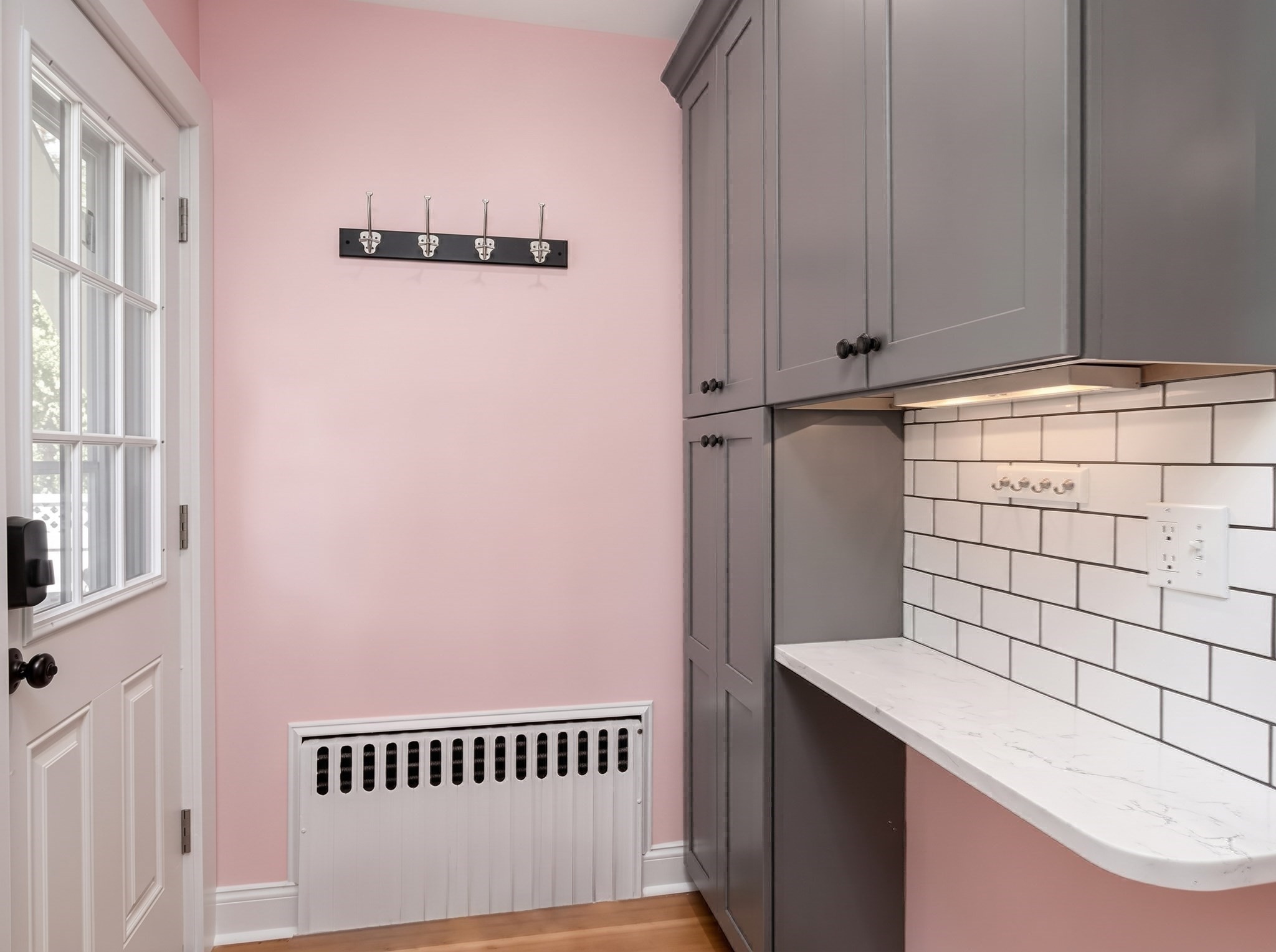 33 Vine St # 2