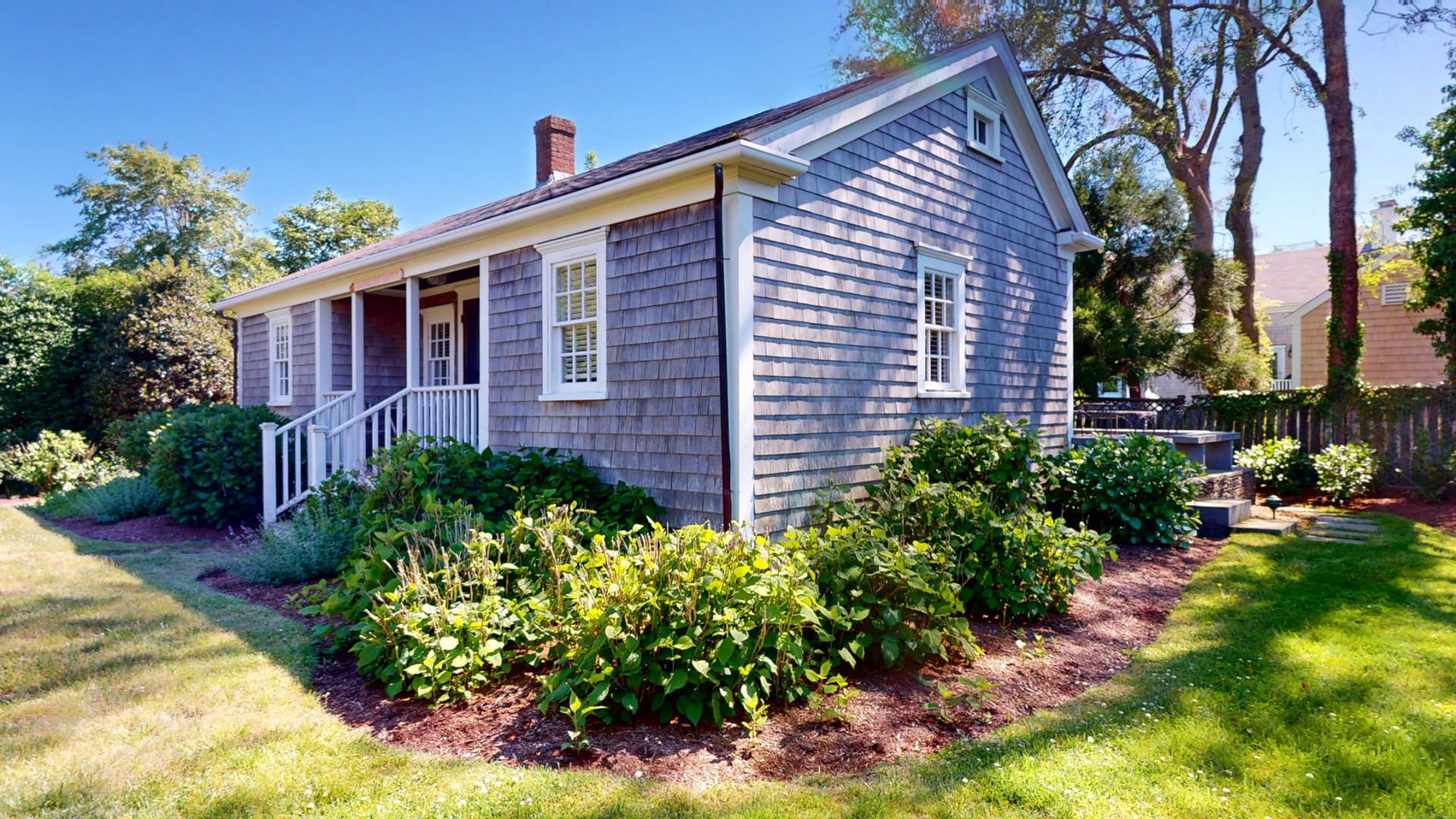 109 Orange St