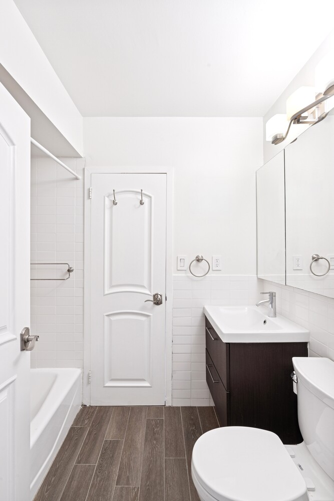 343 E 74TH Street 11B