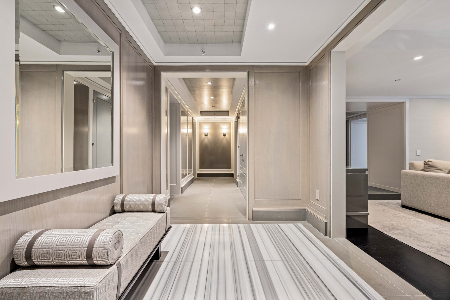 21 E 61ST Street 6E