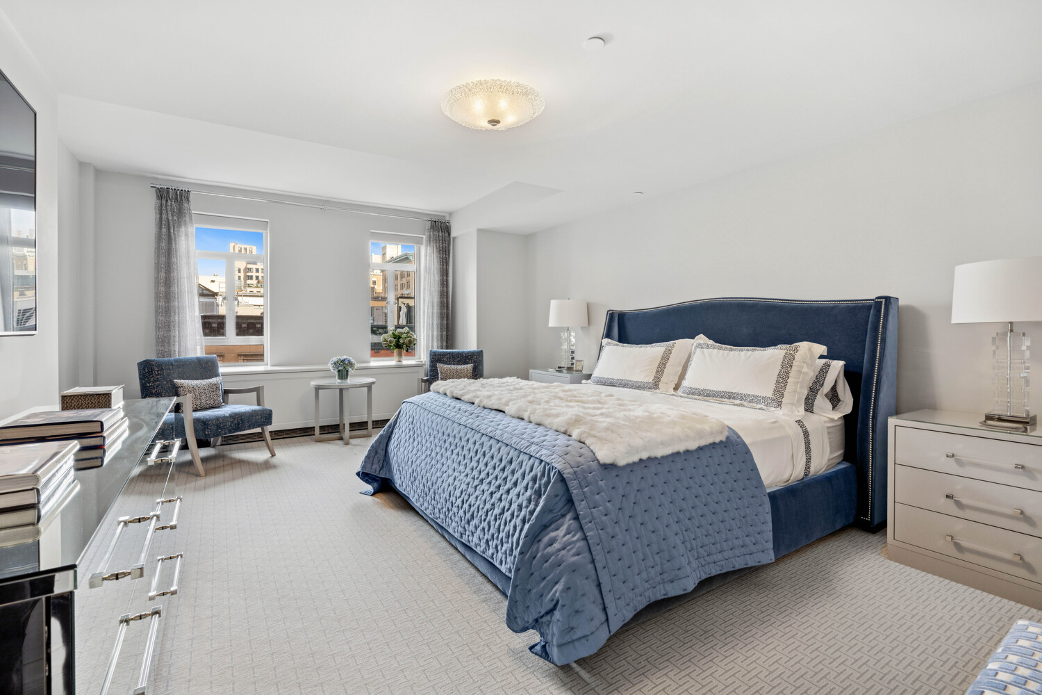 21 E 61ST Street 6E