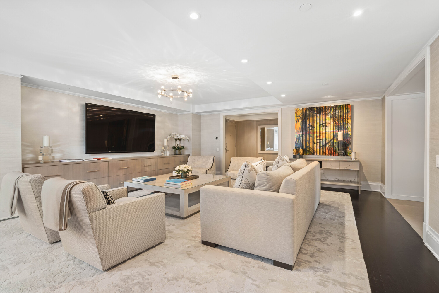 21 E 61ST Street 6E