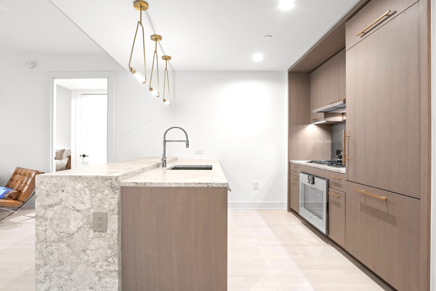 91 LEONARD Street 8B