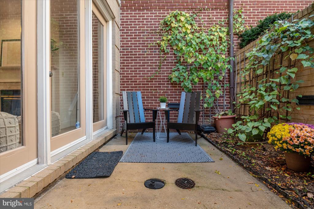 1913 KALORAMA PLACE NW 13