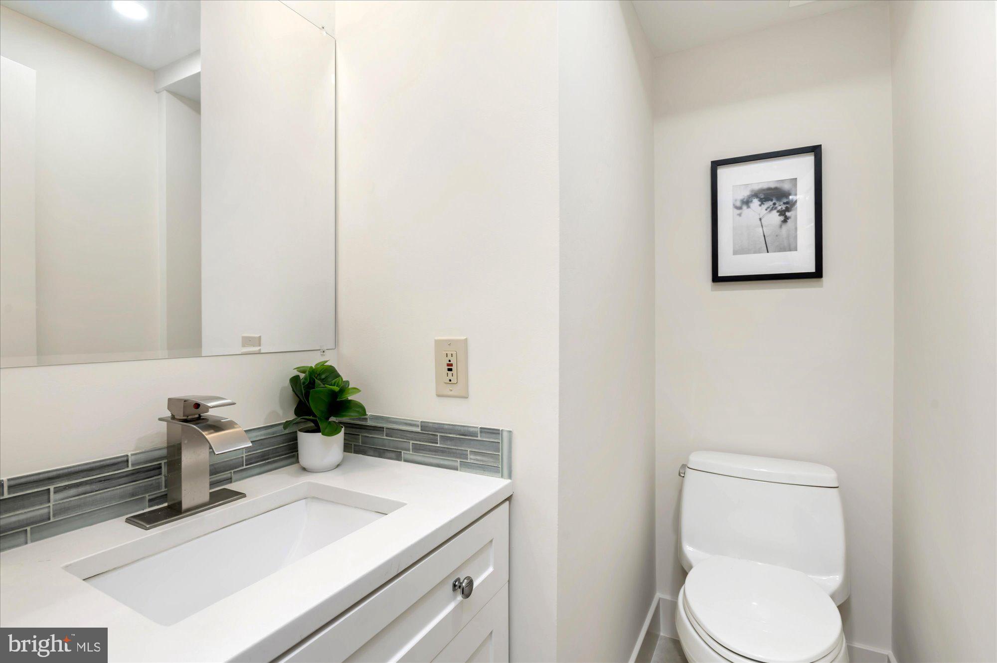 1913 KALORAMA PLACE NW 13